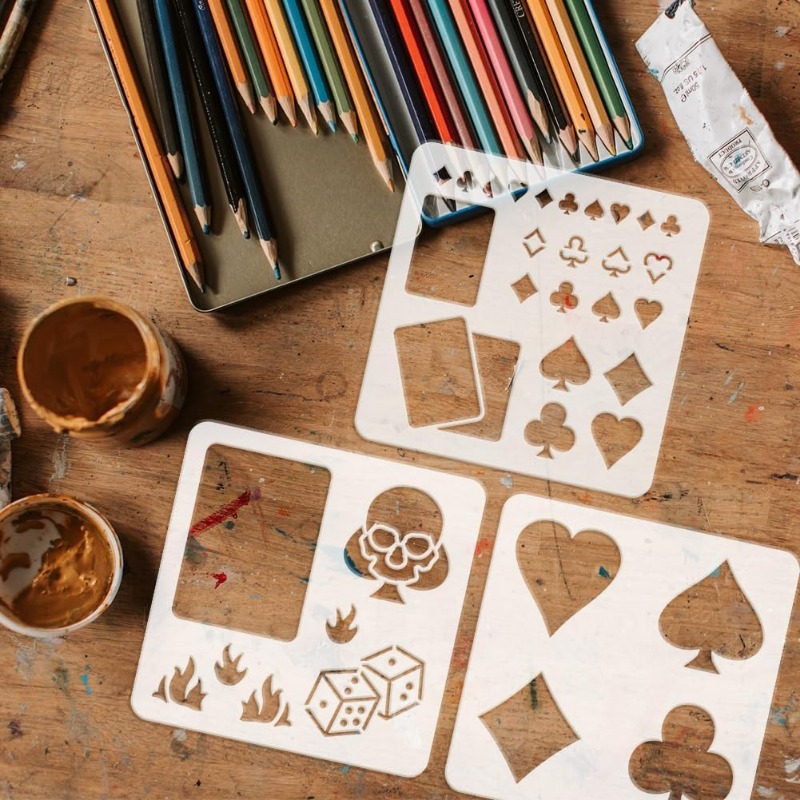 写真、カード、ハートスペード、クラブダイヤモンドパターンのた - Board Game Template のレビューと価格