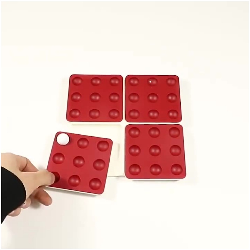 白黒回転式五子棋ボードゲーム（2人用）デスクトップ戦略ゲーム - Board Game For 5 Players のレビューと価格